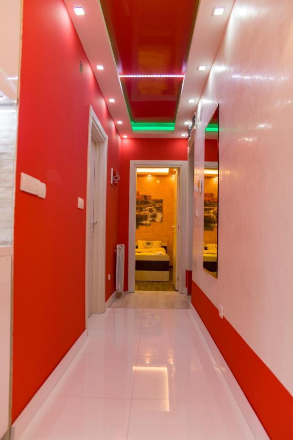 贝尔格莱德Spa Apartman Red Passion公寓 外观 照片